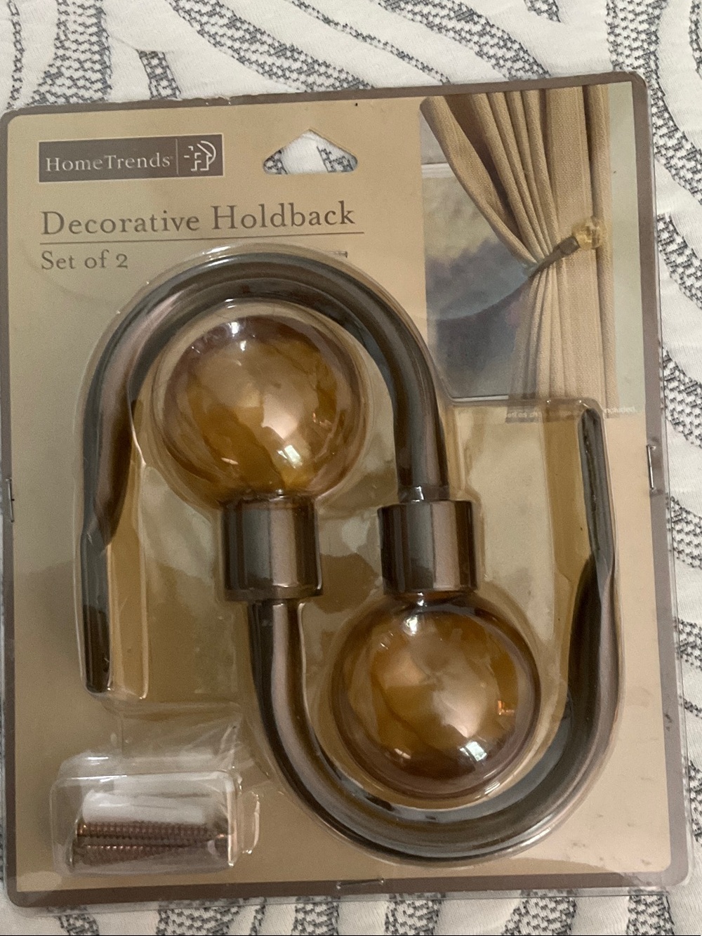 HomeTrends Amber Glass Decorative Wall Hook Holdbacks - Set of 2